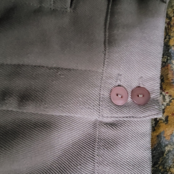 Canadian made Current brand pleated skirt - Picture 8 of 11